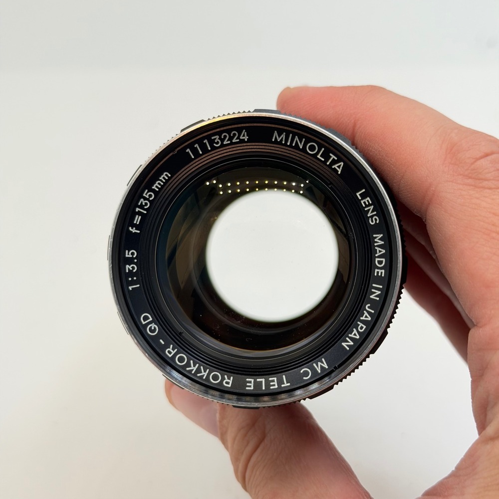 Minolta MC Tele Rokkor-QD 135mm f3.5 Lens with Hood and Case 1113224 - Picture 7 of 13